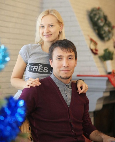 Дмитрий Абзалов с женой Ириной Плащёвой Дмитрий Абзалов с женой Ириной Плащёвой